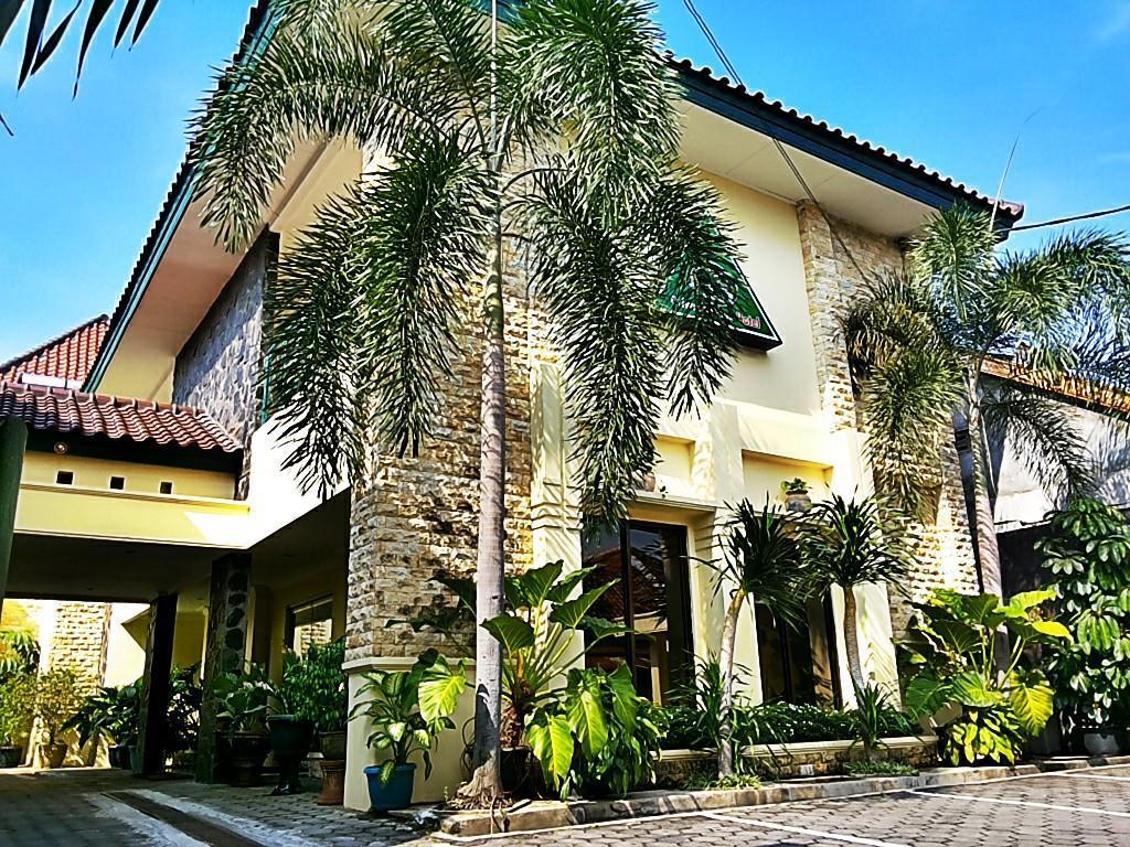 Griya Sentana 3* Yogyakarta